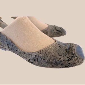 Gray and Green Sandals with Classic Simplicity